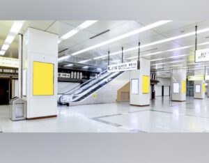 新幹線京都駅コンコースビジョン